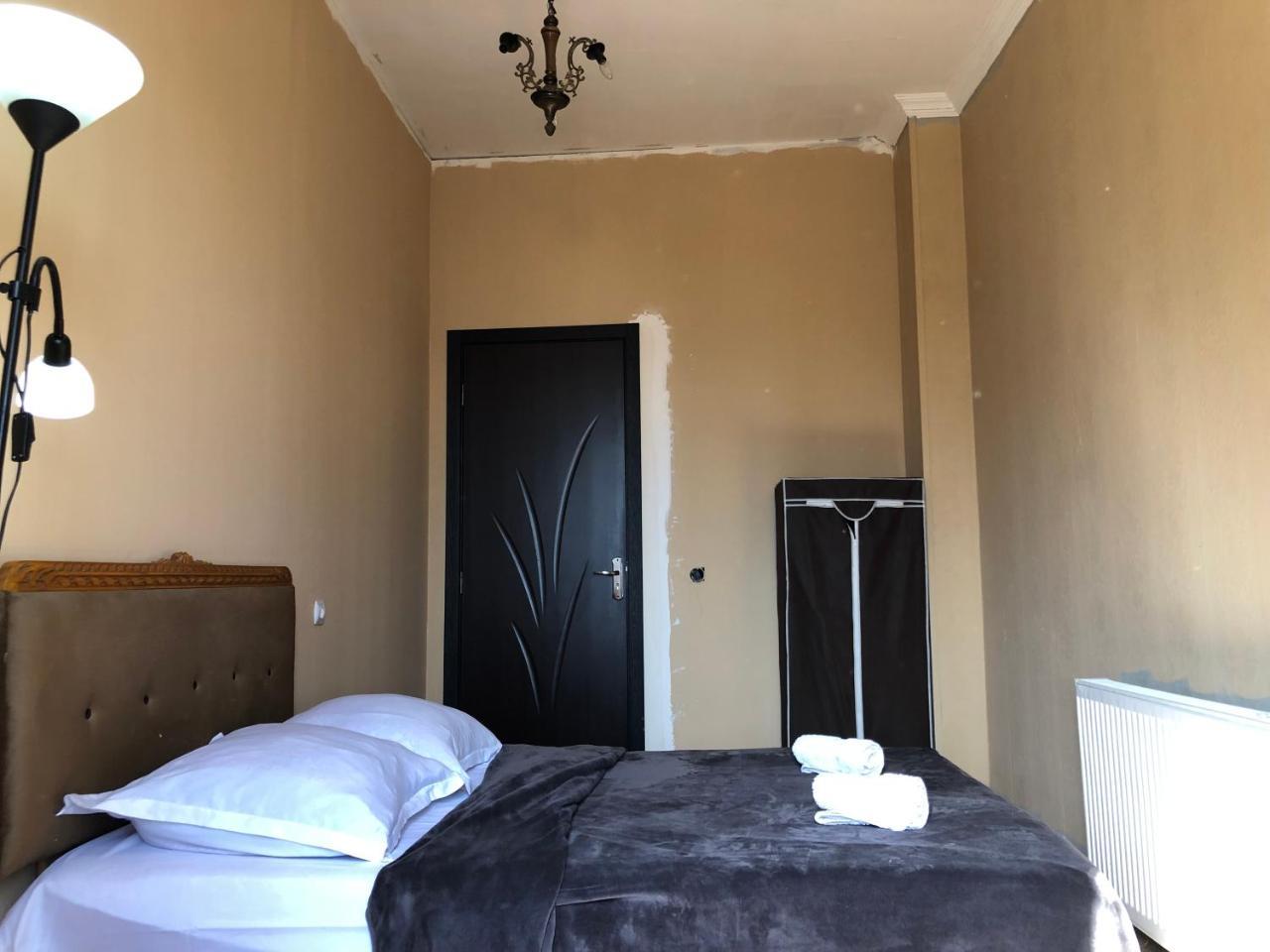 Lucky Family Hotel Tbilisi Eksteriør billede